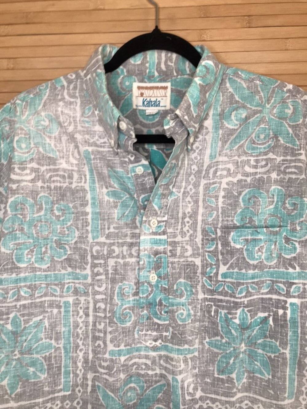 Vintage 70s KAHALA HRH Hawaiian Print Blue Gray Button Shirt M Hawaii pop over - Picture 3 of 6